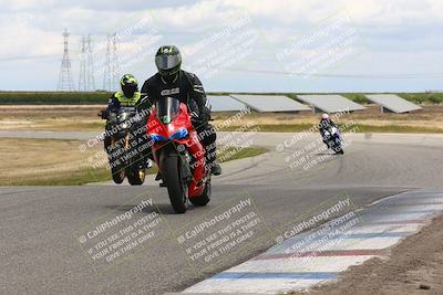 media/Apr-26-2024-TrackDaz (Fri) [[c4b677d280]]/C Group/140pm (Wheelie Bump)/